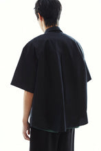 Load image into Gallery viewer, H&amp;M Regular Fit Short-sleeved shirt
