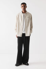 Load image into Gallery viewer, H&amp;M Regular Fit Oxford shirt
