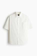 Load image into Gallery viewer, H&amp;M Regular Fit Short-sleeved shirt
