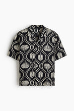 Load image into Gallery viewer, H&amp;M Relaxed Fit Resort shirt
