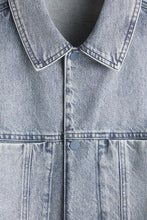 Load image into Gallery viewer, H&amp;M Loose Fit Short-sleeved denim shirt
