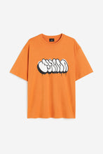 Load image into Gallery viewer, H&amp;M Relaxed Fit Printed T-shirt Orange/Strada
