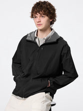 Load image into Gallery viewer, GU Pocketable Light Nylon Blouson

