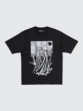Load image into Gallery viewer, Uniqlo MANGA curation UT (Short Sleeve Graphic T-Shirt) | Berserk
