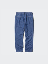 Load image into Gallery viewer, Uniqlo Denim Relaxed Pants | Cotton Like
