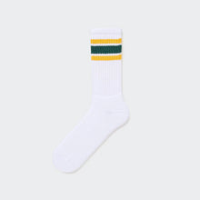 Load image into Gallery viewer, Uniqlo Pile Lined Socks
