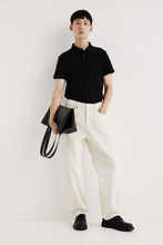 Load image into Gallery viewer, H&amp;M Regular Fit Polo Shirt Black
