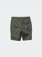 Load image into Gallery viewer, Uniqlo Stretch Slim Fit Shorts
