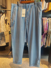 Load image into Gallery viewer, ZARA Trousers
