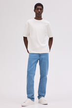 Load image into Gallery viewer, H&amp;M Straight Regular Fit Jeans
