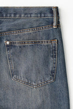 Load image into Gallery viewer, H&amp;M Loose Straight Jeans
