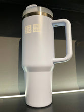 Load image into Gallery viewer, Uniqlo Stainless Steel  Tumbler
