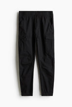 Load image into Gallery viewer, H&amp;M SlimFit Cargo Joggers
