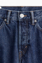 Load image into Gallery viewer, H&amp;M Relaxed Jeans
