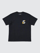 Load image into Gallery viewer, Uniqlo ONE PIECE UT (Short Sleeve Graphic T-Shirt)
