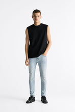 Load image into Gallery viewer, Zara Skinny Jeans Light Blue
