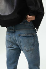 Load image into Gallery viewer, Zara 90s Skinny Jeans Cool Blue
